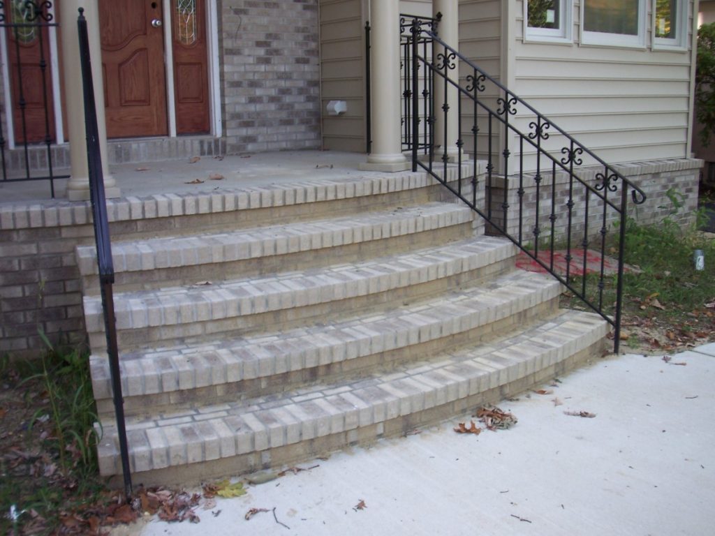 Steps (16) (New size 1)
