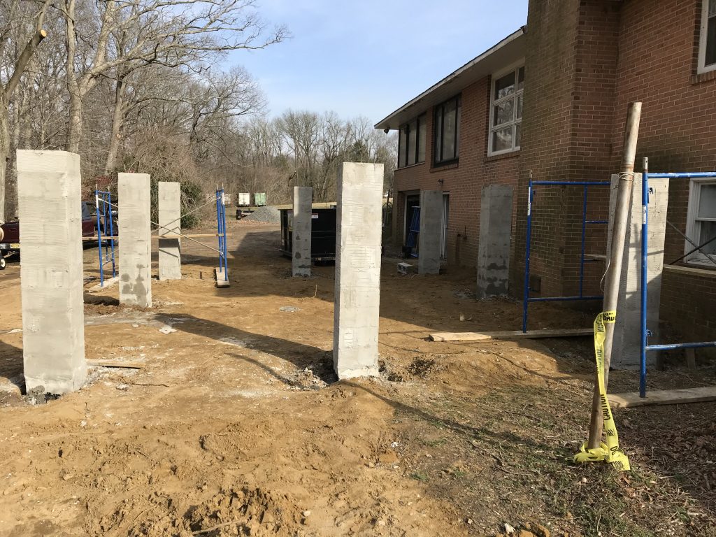 blocks, foundations, crawlspace (108)