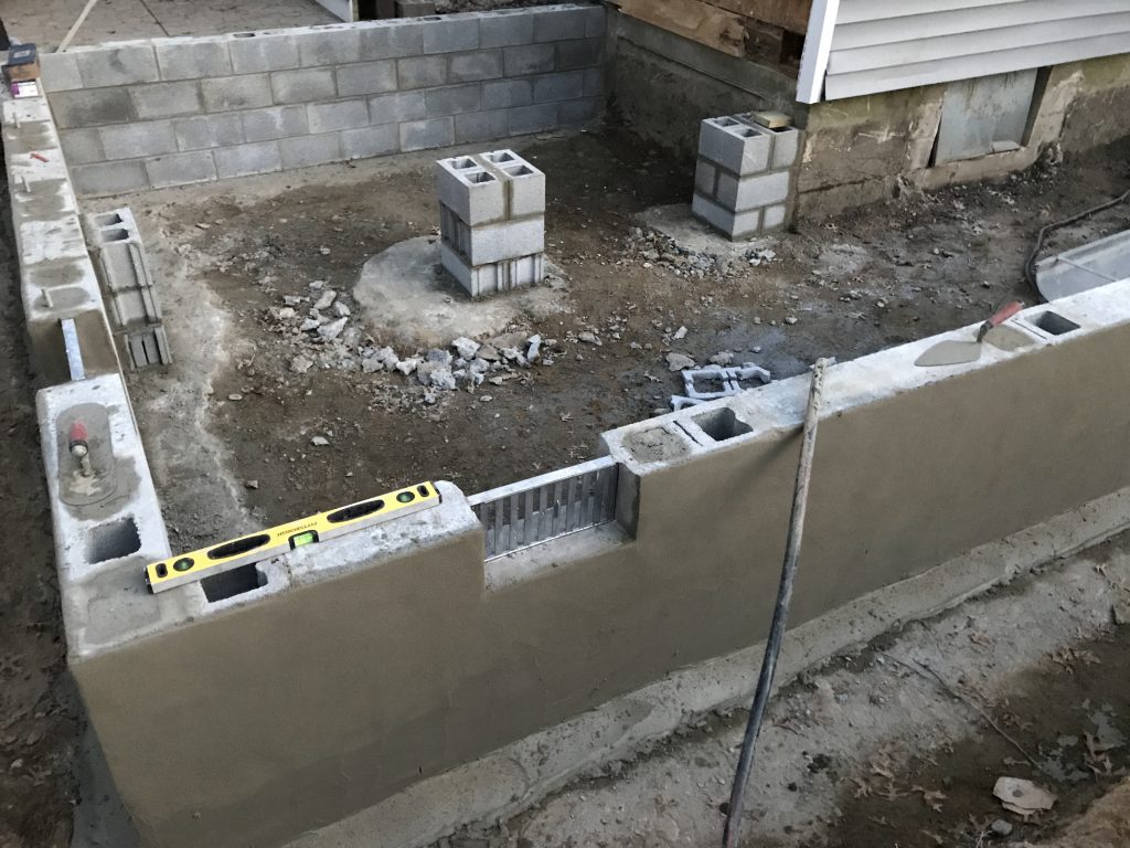blocks, foundations, crawlspace (121)