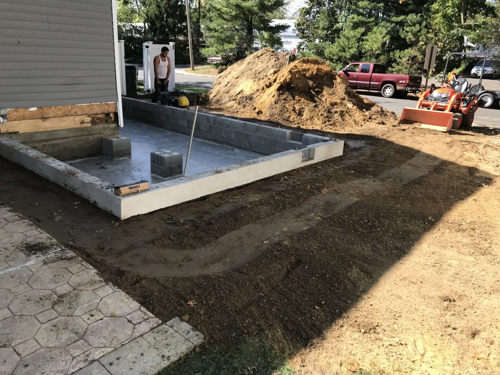 blocks, foundations, crawlspace (127)