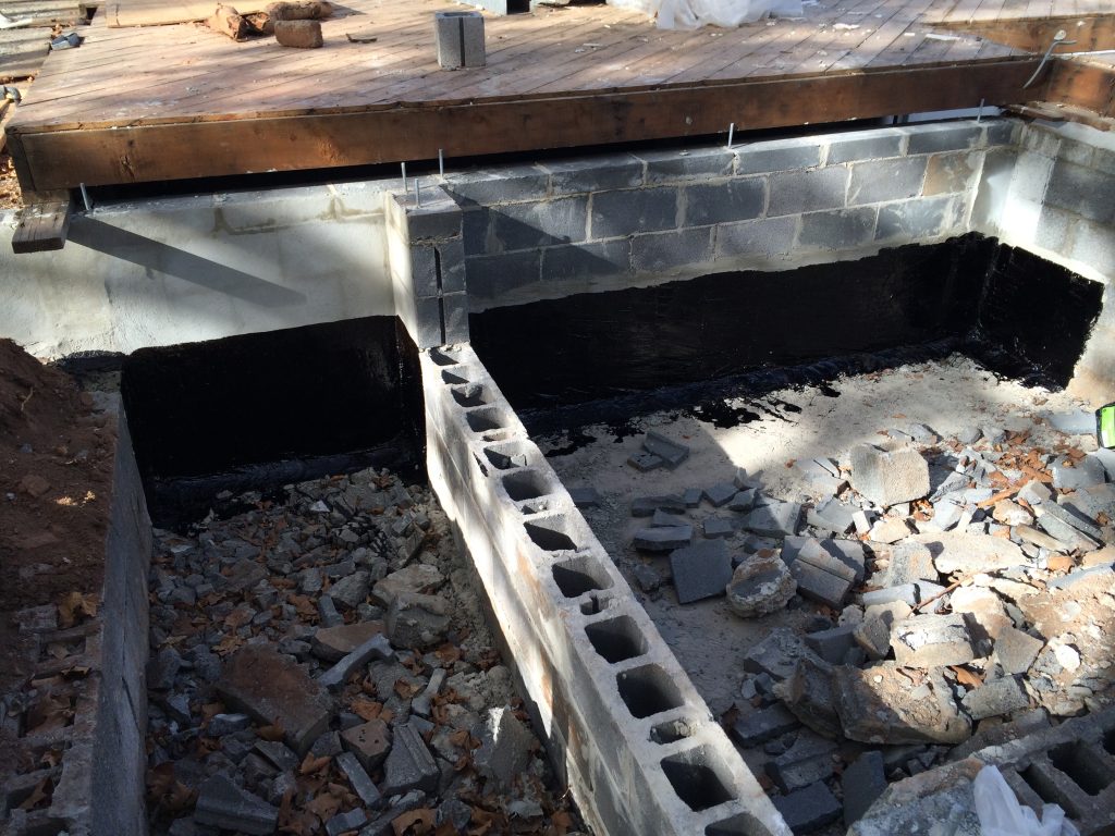 blocks, foundations, crawlspace (24)
