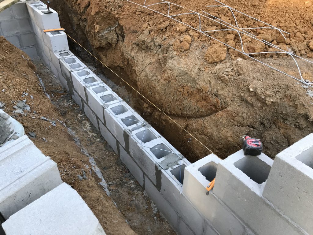 blocks, foundations, crawlspace (99)