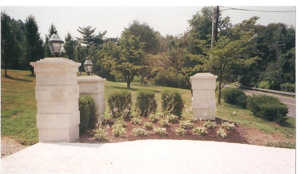 column (4)